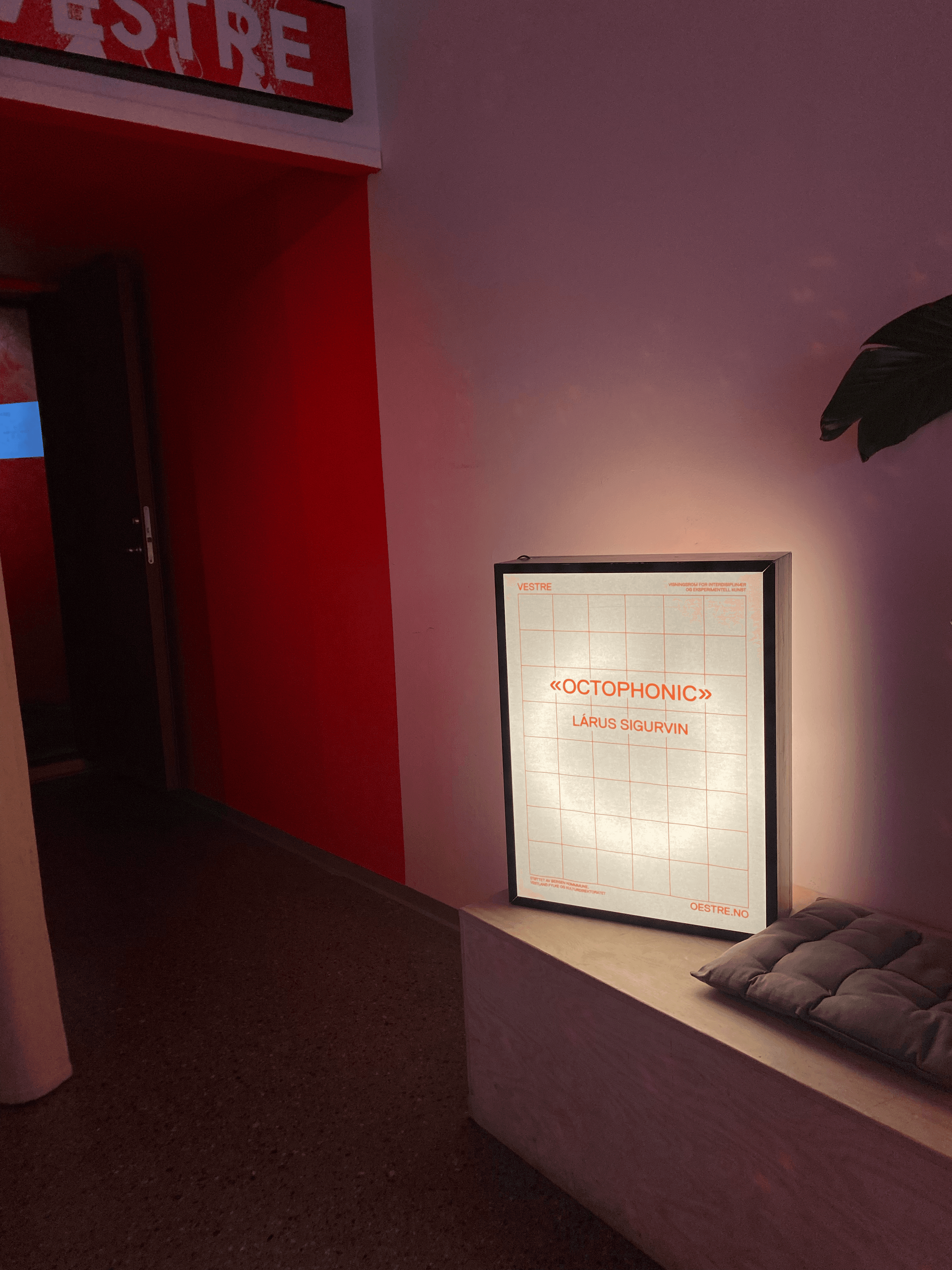 Octophonic entrance, Vestre, Bergen